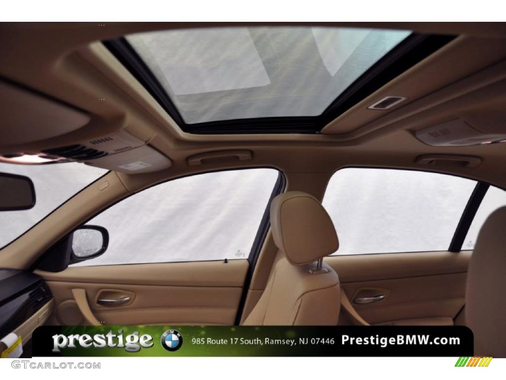 2011 3 Series 328i xDrive Sedan - Deep Sea Blue Metallic / Beige photo #11