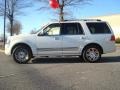 2007 White Chocolate Tri-Coat Lincoln Navigator Ultimate  photo #3