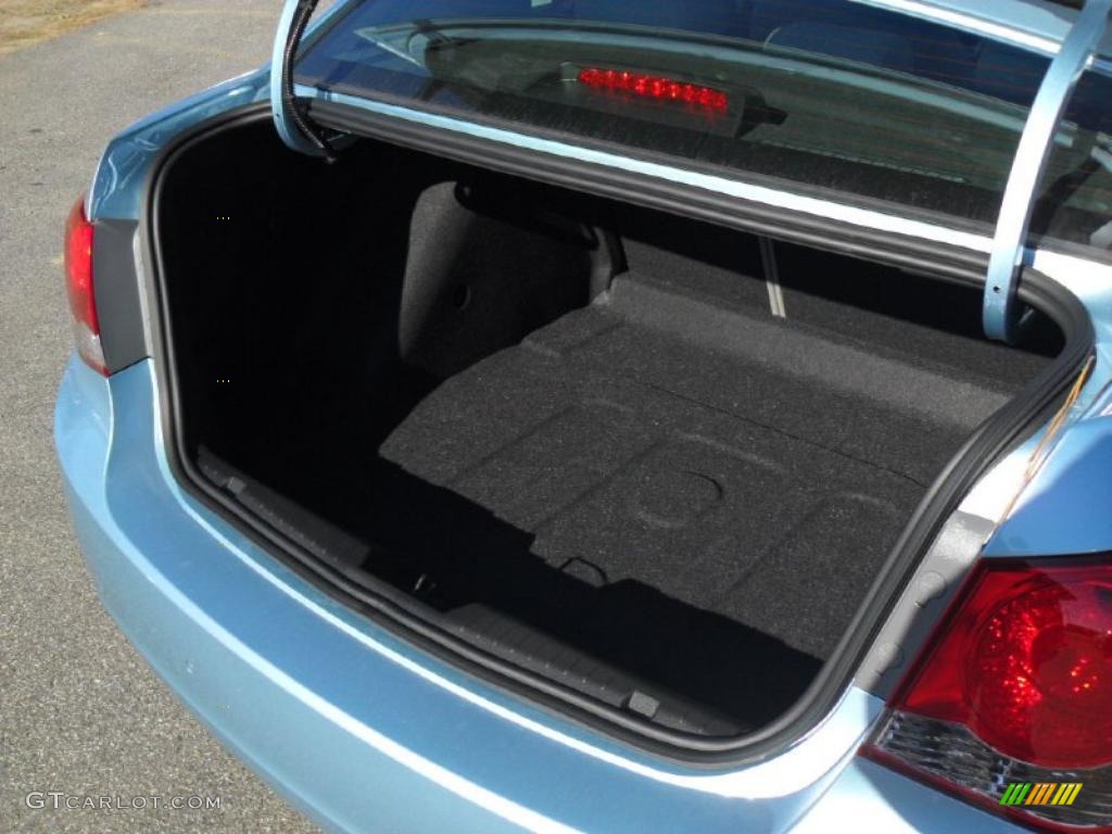 2011 Chevrolet Cruze LT Trunk Photo #41264857