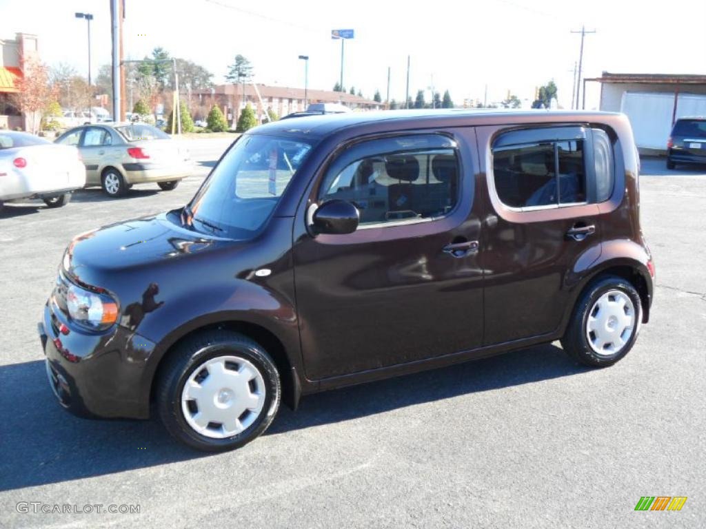 Bitter Chocolate Pearl Nissan Cube
