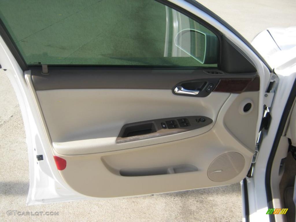 2006 Impala LTZ - White / Neutral Beige photo #17