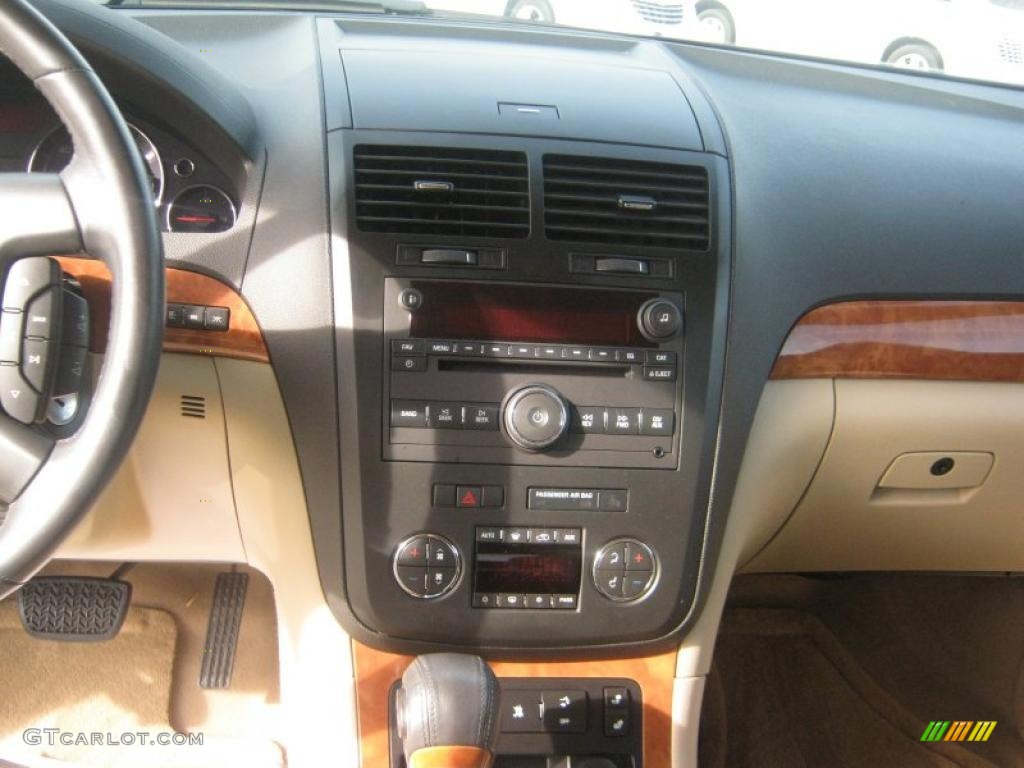 2008 Outlook XR - Gold Mist / Tan photo #9