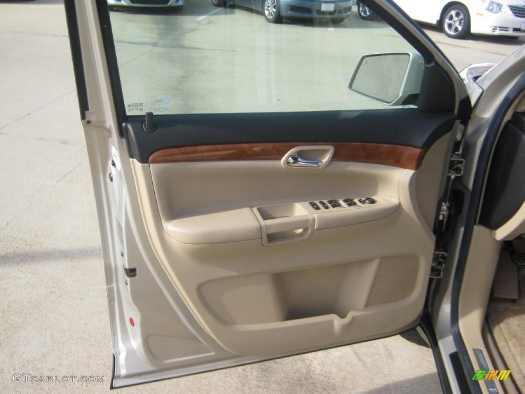 2008 Outlook XR - Gold Mist / Tan photo #17