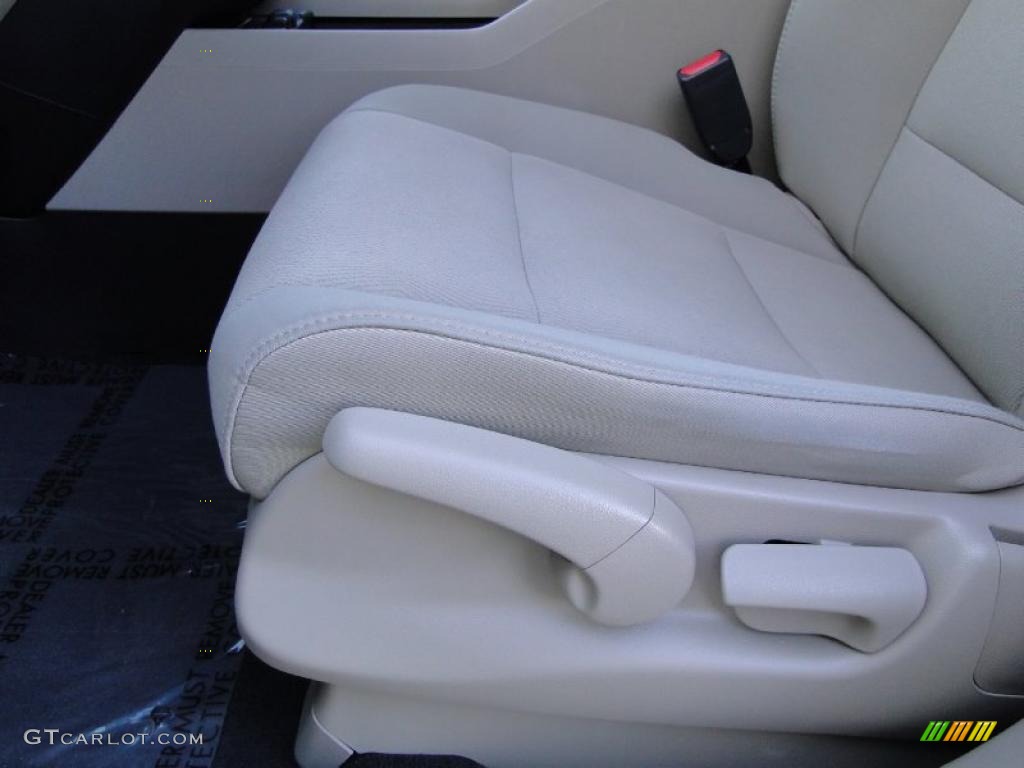 Gray Interior 2009 Honda Pilot LX Photo #41267767