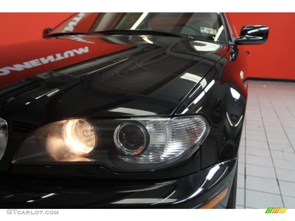 2004 3 Series 330i Coupe - Jet Black / Sand photo #12