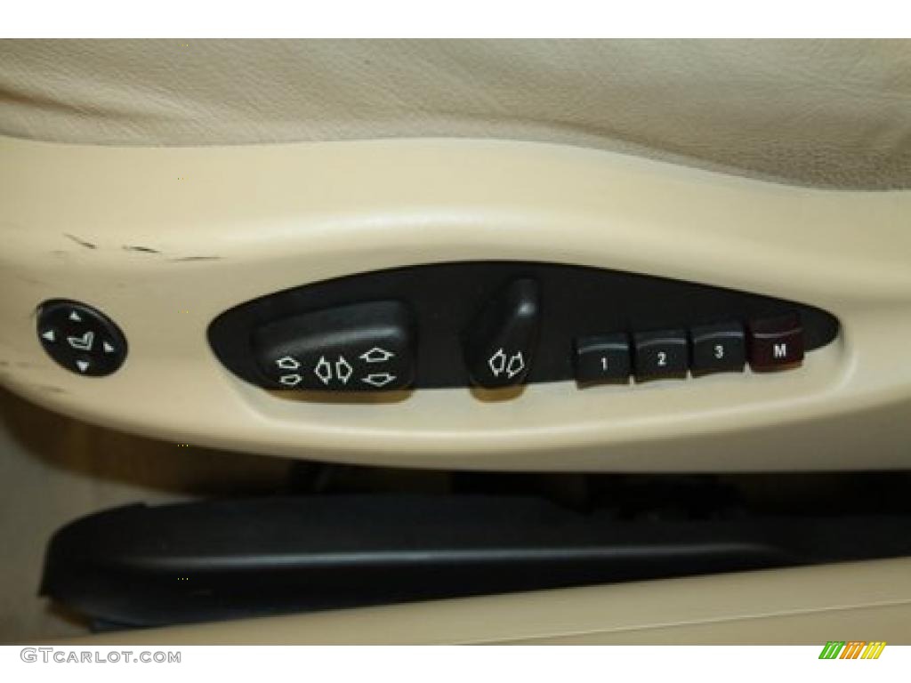 2004 3 Series 330i Coupe - Jet Black / Sand photo #18