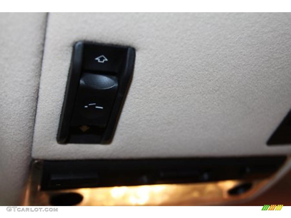 2004 3 Series 330i Coupe - Jet Black / Sand photo #29