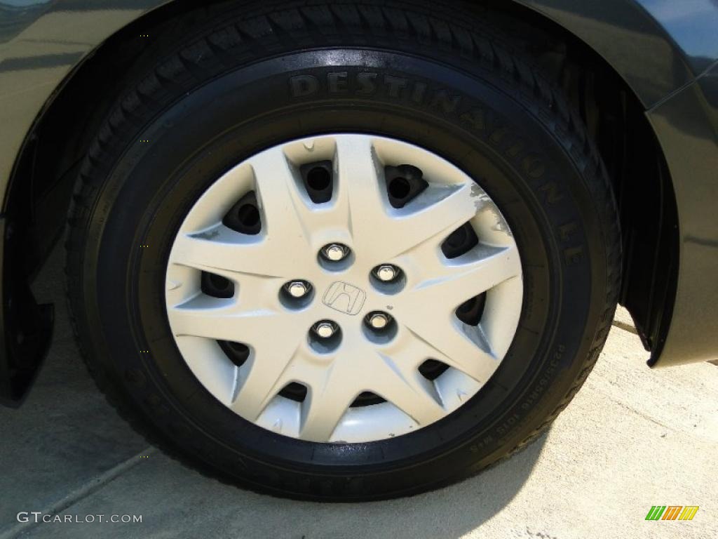2005 Honda Odyssey LX Wheel Photo #41271365