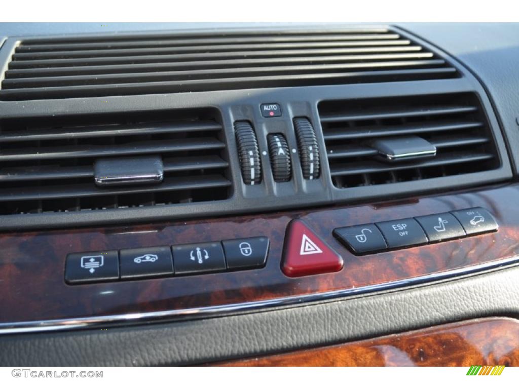 2006 Mercedes-Benz S 500 4Matic Sedan Controls Photo #41275123