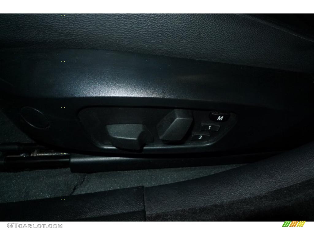 2008 3 Series 328xi Sedan - Jet Black / Black photo #28