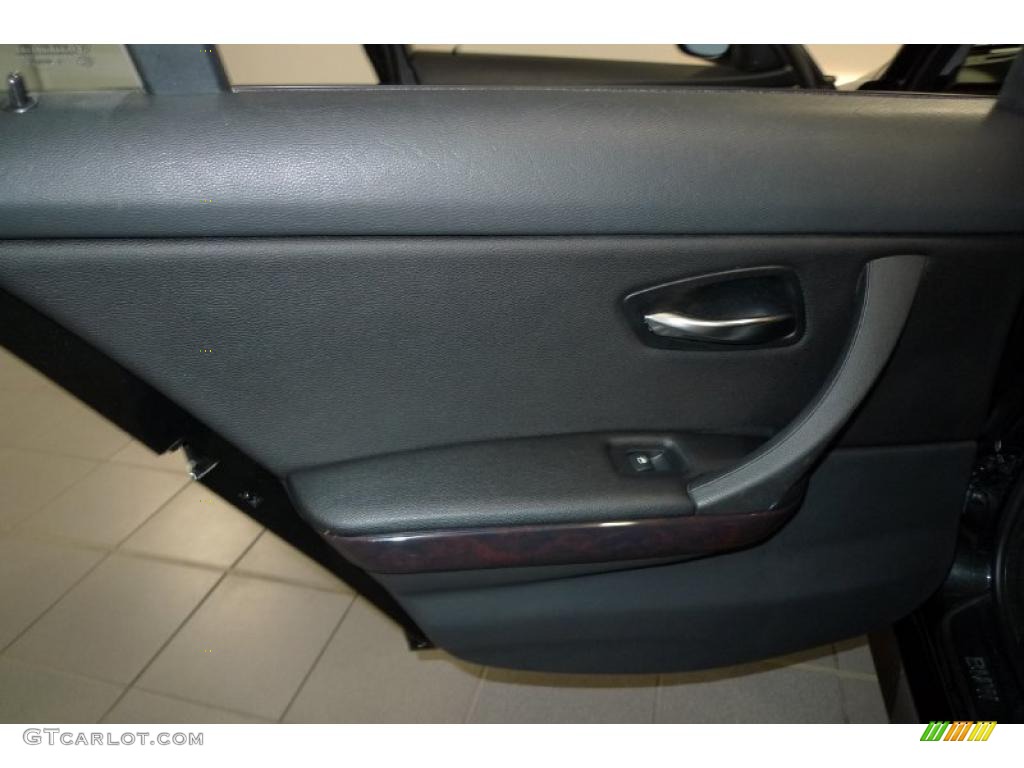 2008 3 Series 328xi Sedan - Jet Black / Black photo #30