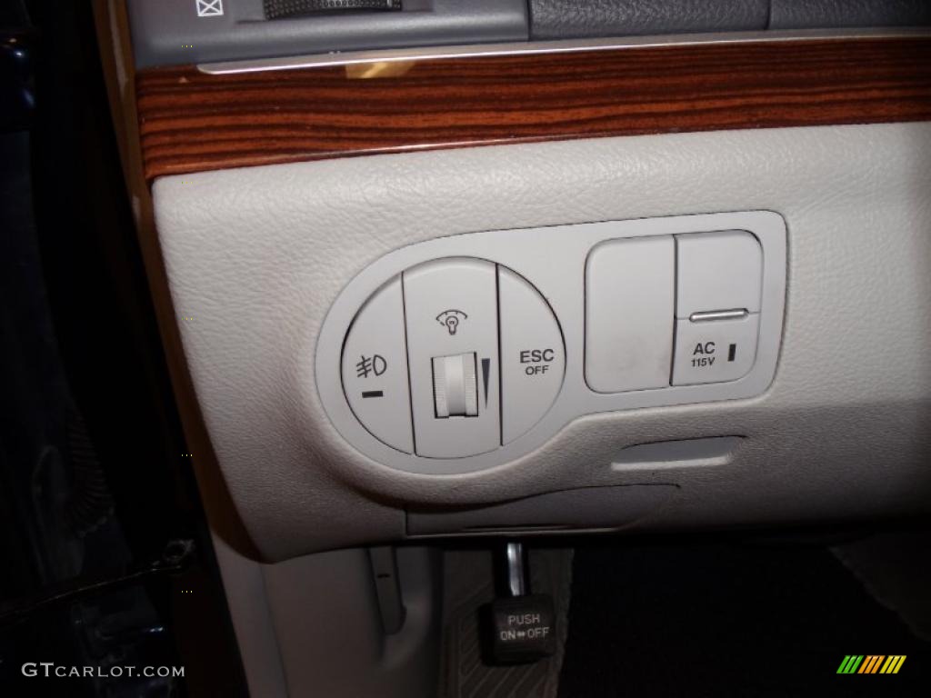 2007 Hyundai Veracruz Limited Controls Photo #41283445