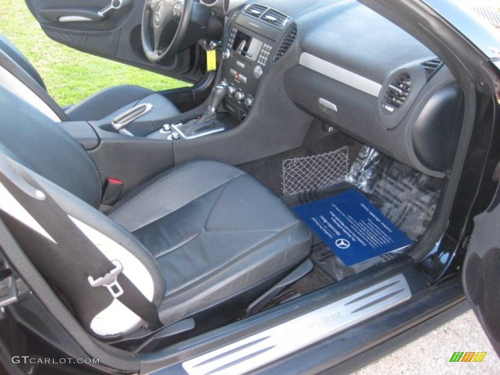 2006 SLK 350 Roadster - Black / Black photo #7