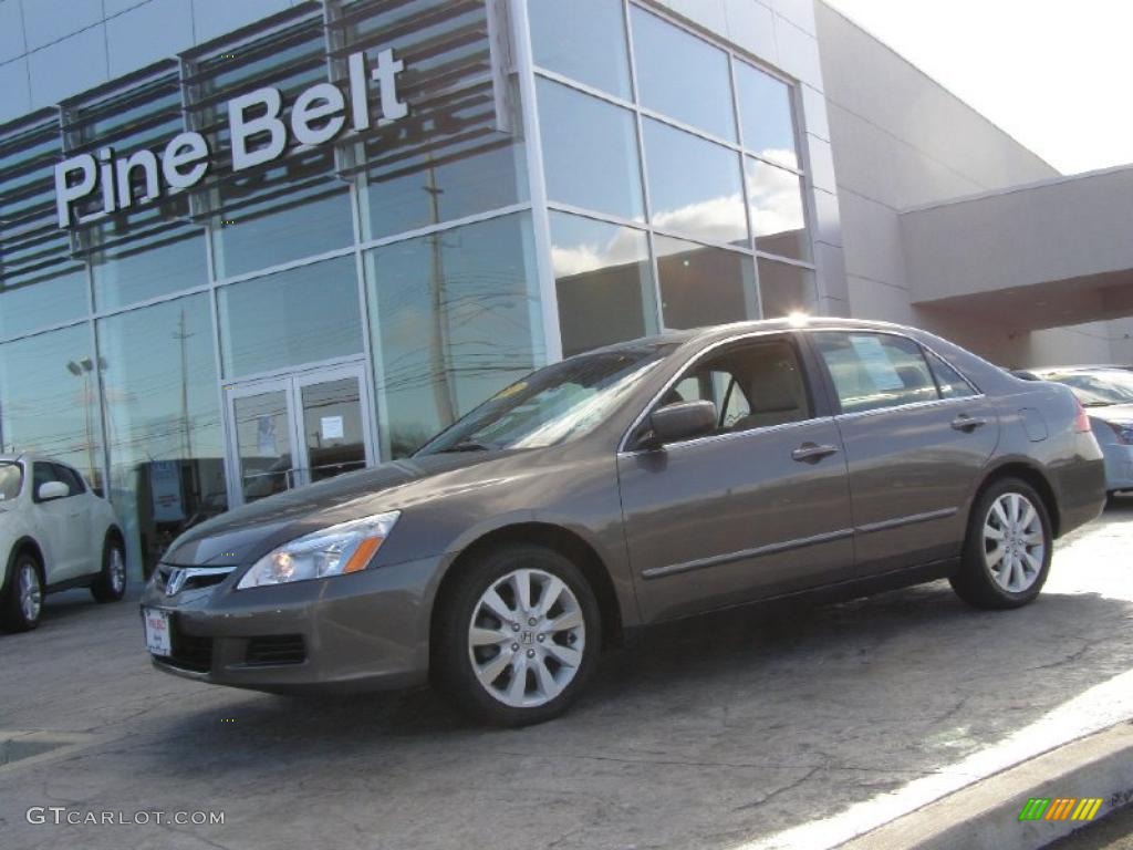 Carbon Bronze Pearl Honda Accord