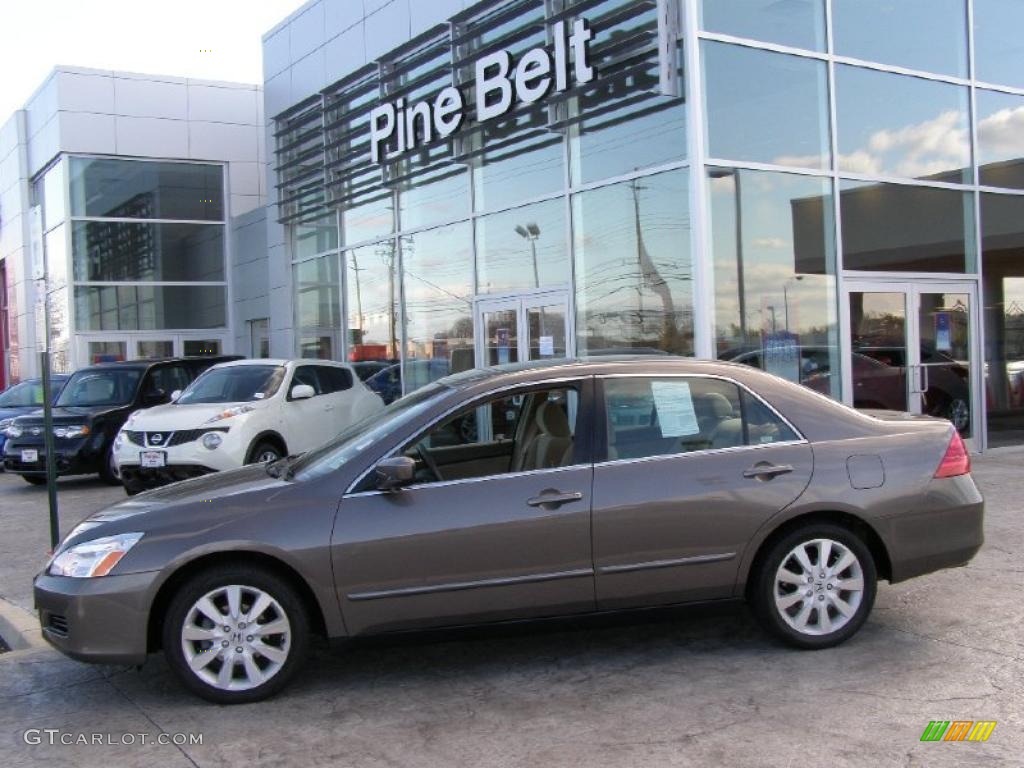 2007 Accord LX V6 Sedan - Carbon Bronze Pearl / Ivory photo #4