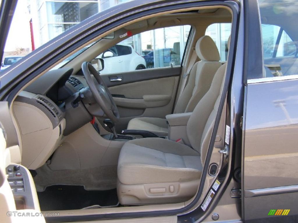 2007 Accord LX V6 Sedan - Carbon Bronze Pearl / Ivory photo #13