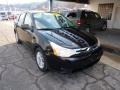 Black - Focus SE Sedan Photo No. 3