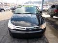 Black - Focus SE Sedan Photo No. 4