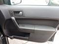 Black - Focus SE Sedan Photo No. 22