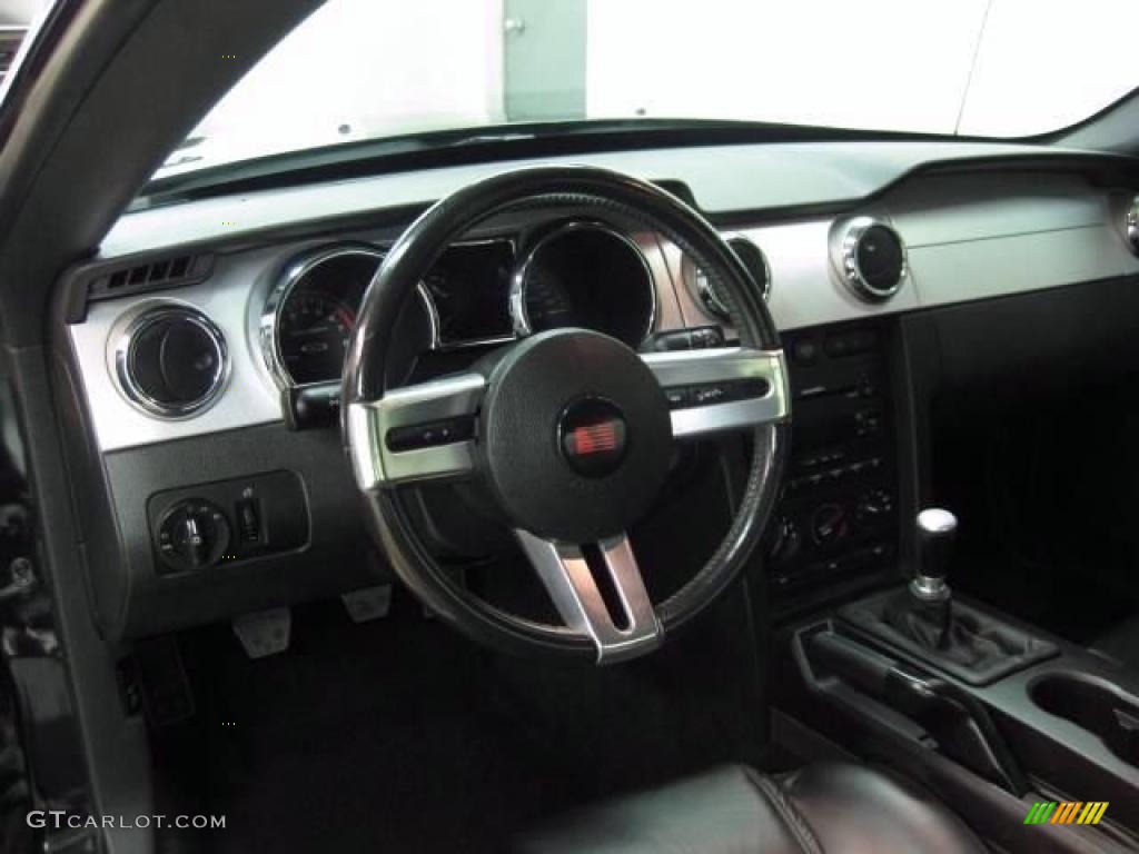 2005 Ford Mustang Saleen S281 Coupe Dark Charcoal Dashboard Photo #41292165