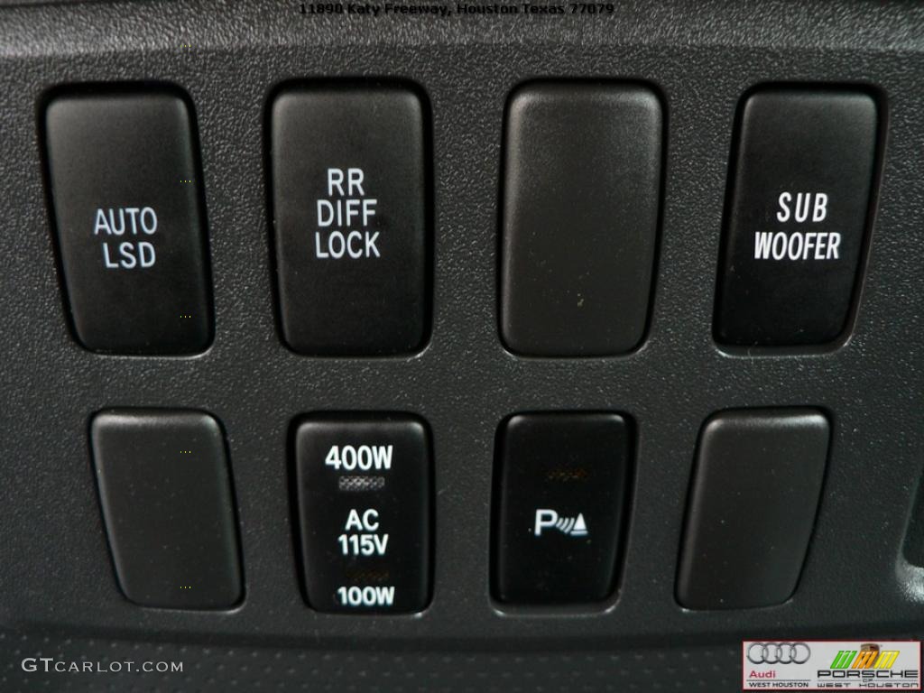 2007 Toyota FJ Cruiser Standard FJ Cruiser Model Controls Photo #41293534