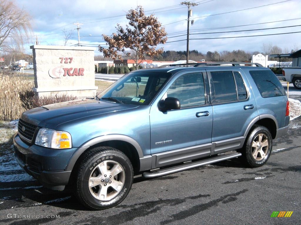 Medium Wedgewood Blue Metallic 2002 Ford Explorer XLT 4x4 Exterior Photo #41299467