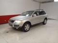 Reflex Silver Metallic - Touareg V6 Photo No. 8