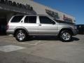 Sierra Silver Metallic - Pathfinder SE 4x4 Photo No. 2