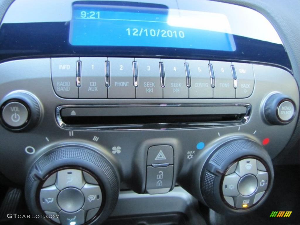 2011 Chevrolet Camaro LS Coupe Controls Photo #41303384