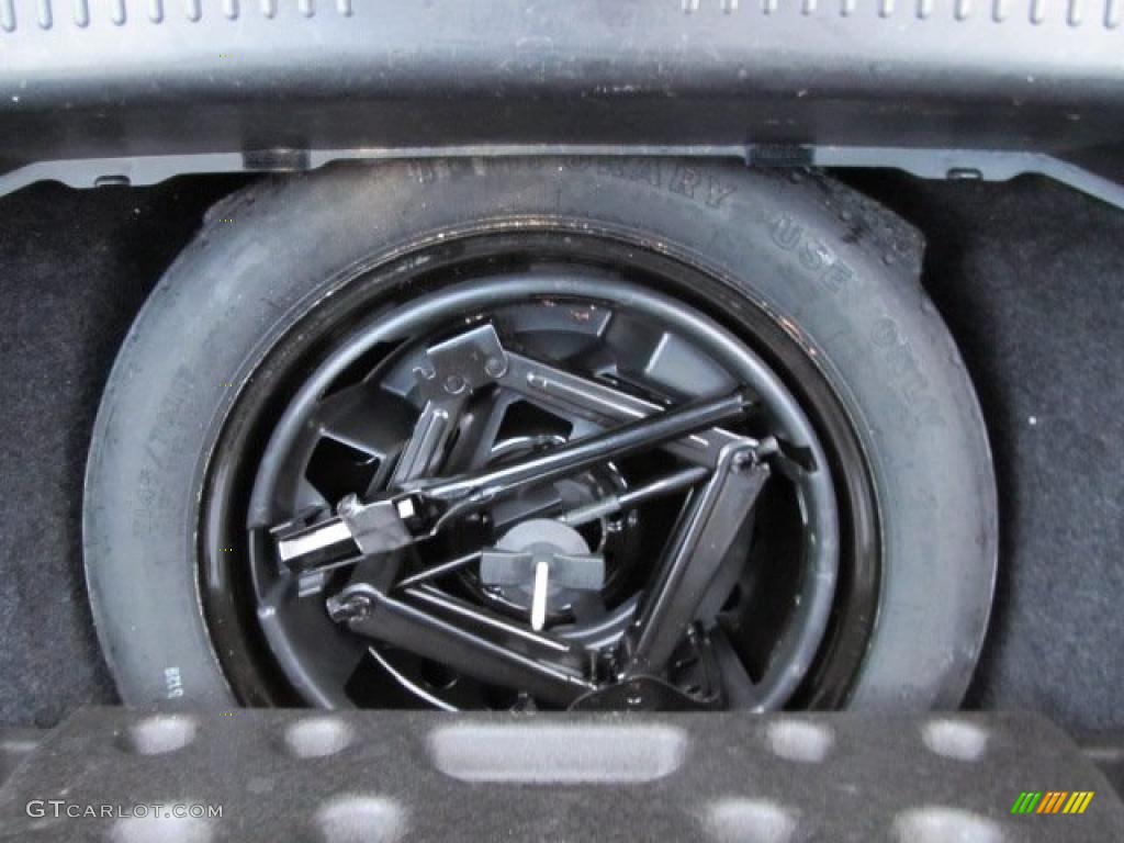 2008 Cadillac STS 4 V8 AWD Trunk Photo #41304399