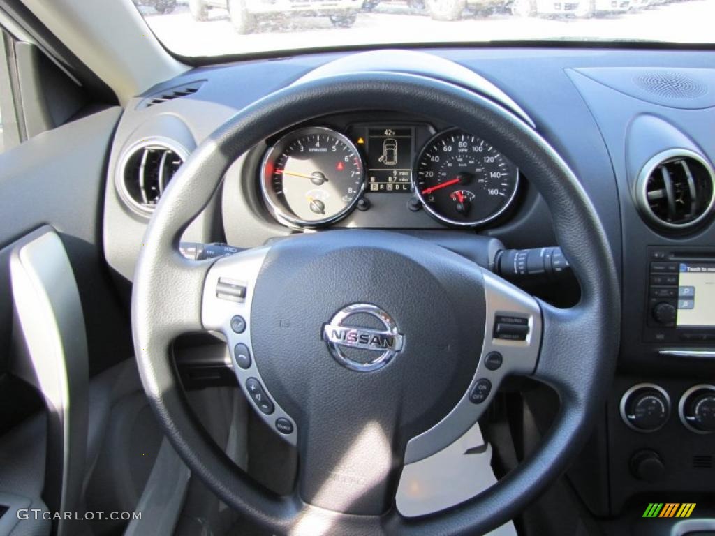 2011 Rogue SV - Pearl White / Gray photo #13