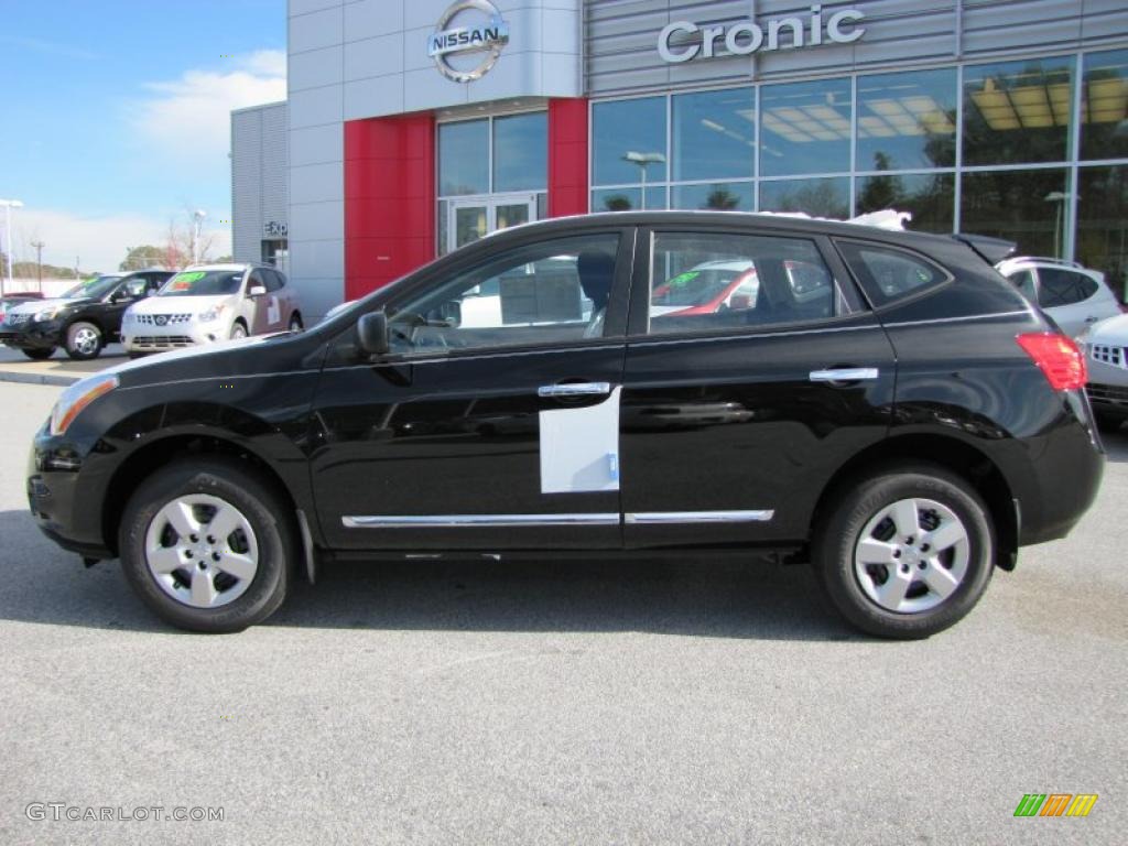 2011 Rogue S - Wicked Black / Black photo #2