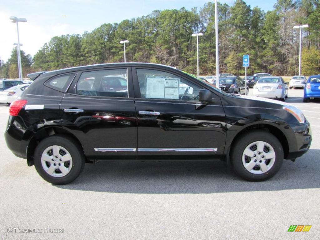 2011 Rogue S - Wicked Black / Gray photo #5