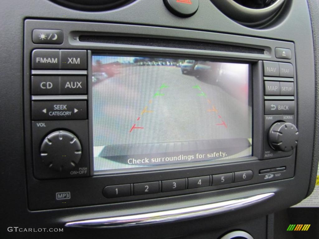 2011 Rogue SL - Pearl White / Gray photo #14