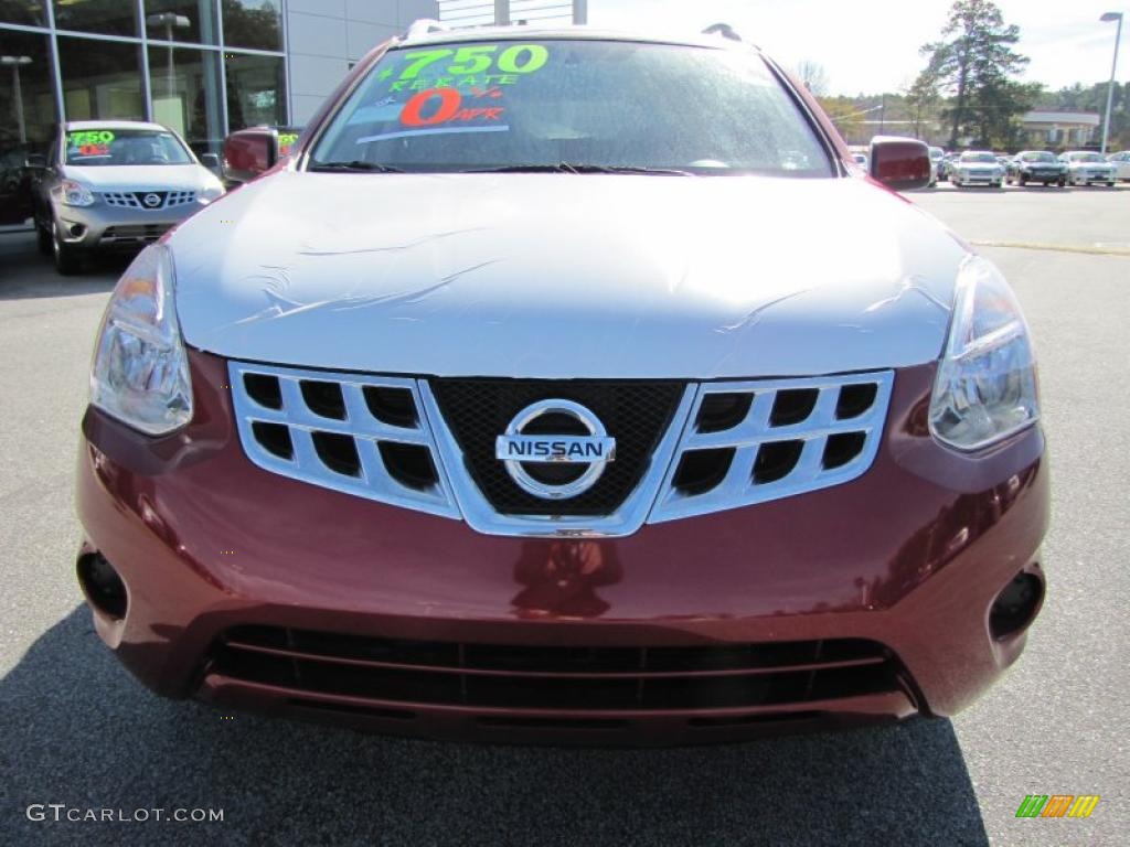 2011 Rogue SV - Cayenne Red / Black photo #8