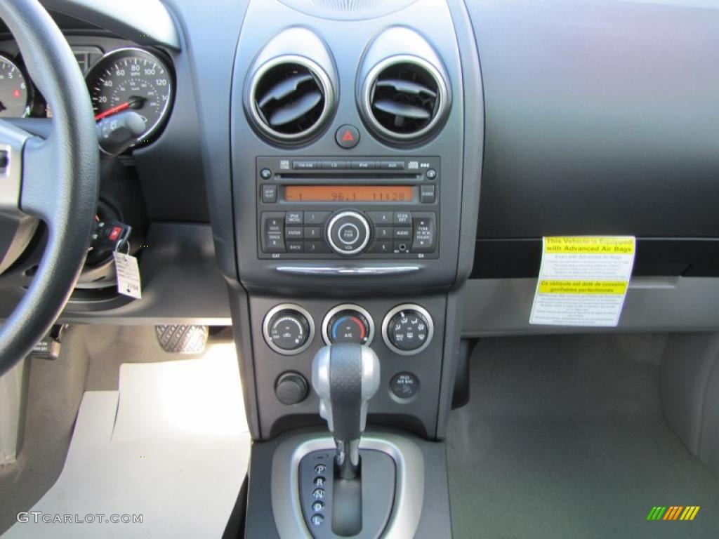 2011 Rogue S - Platinum Graphite / Gray photo #10