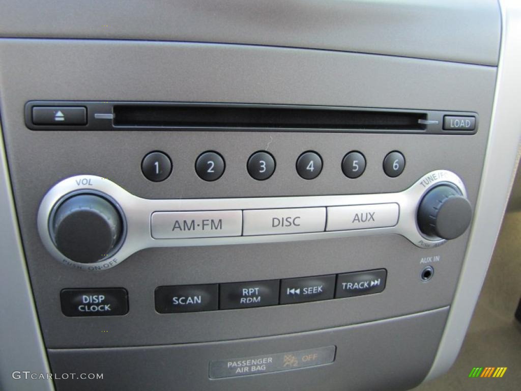 2011 Nissan Murano S Controls Photo #41308079