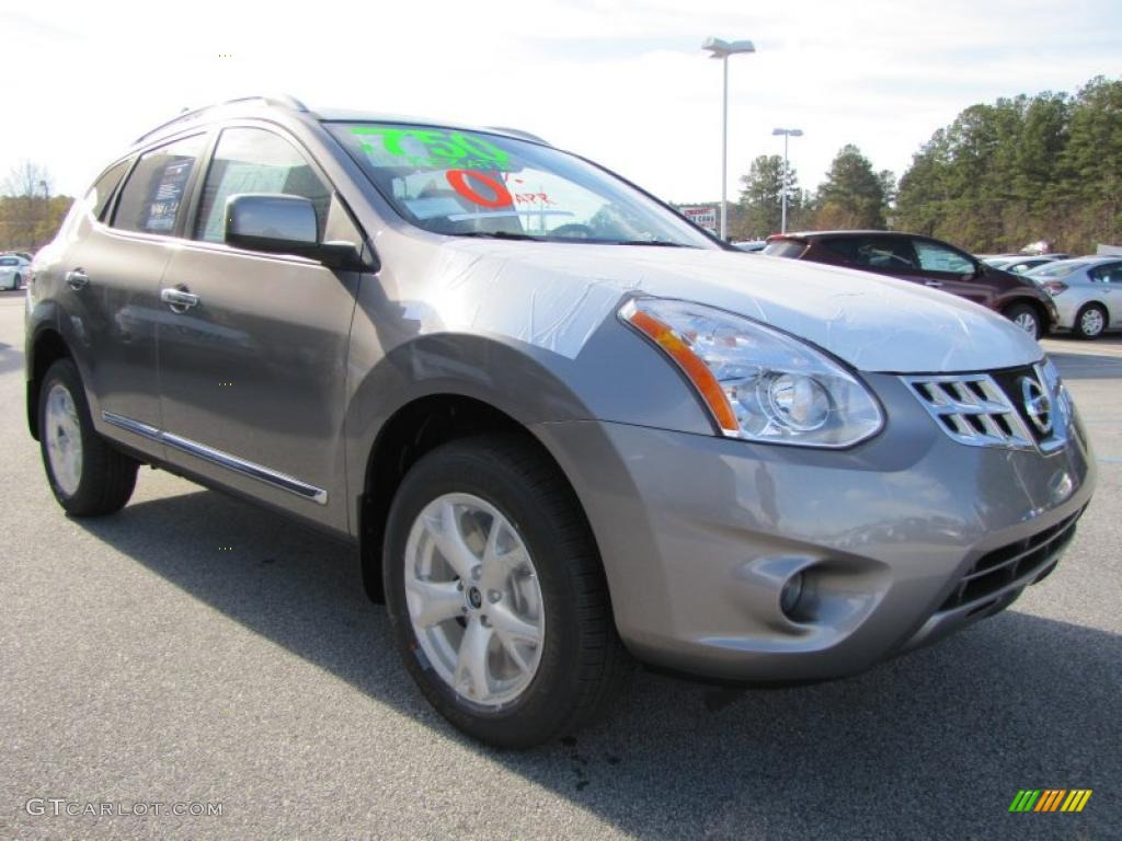 2011 Rogue SV - Platinum Graphite / Gray photo #6