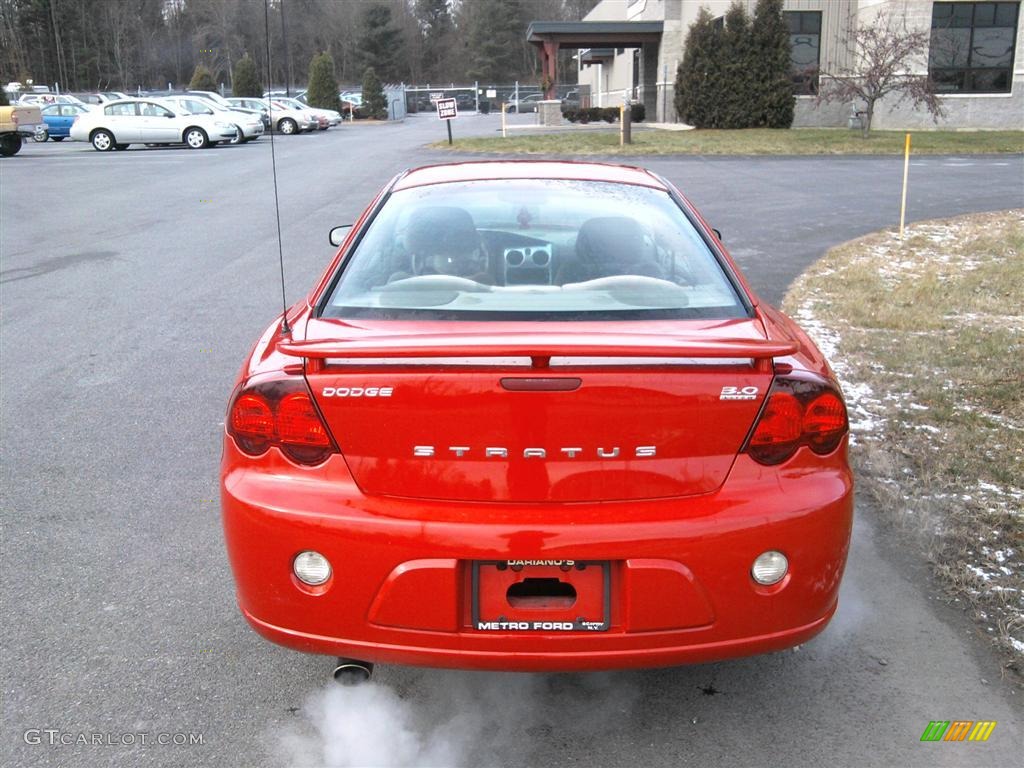 2004 Stratus R/T Coupe - Indy Red / Sandstone photo #5