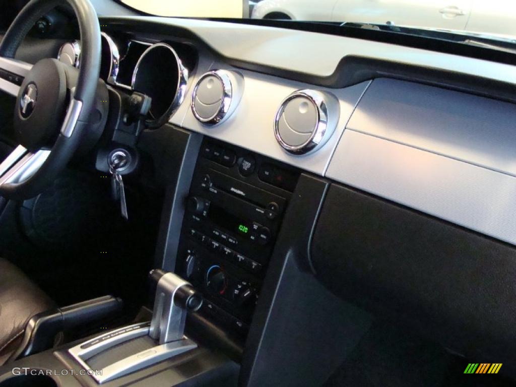 2006 Mustang GT Premium Coupe - Vista Blue Metallic / Dark Charcoal photo #9