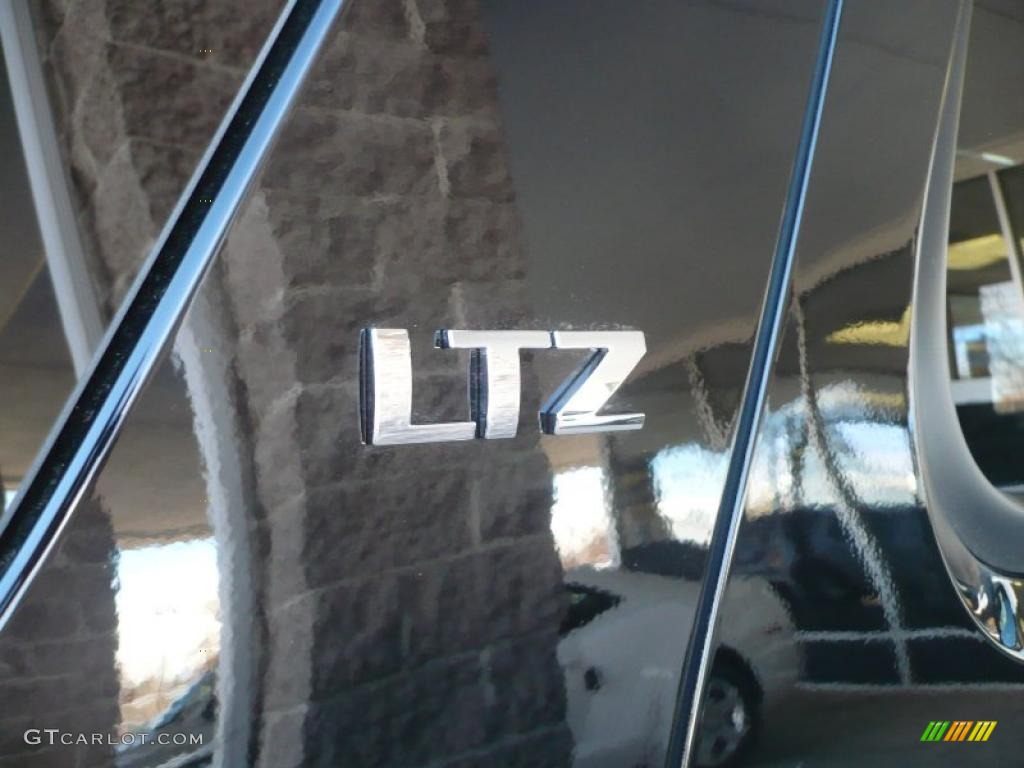 2010 Tahoe LTZ 4x4 - Black / Ebony photo #15