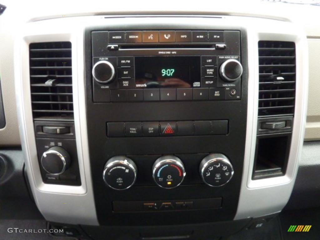 2009 Ram 1500 SLT Quad Cab 4x4 - Mineral Gray Metallic / Dark Slate/Medium Graystone photo #17