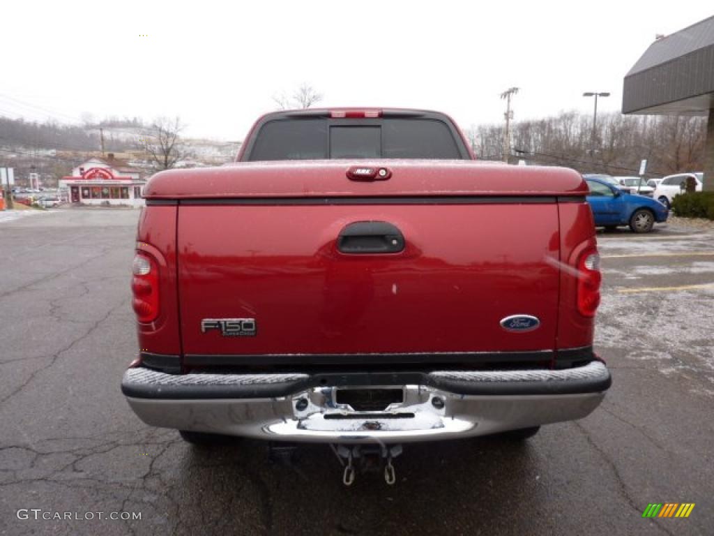 2002 F150 XLT SuperCrew 4x4 - Toreador Red Metallic / Medium Graphite photo #3