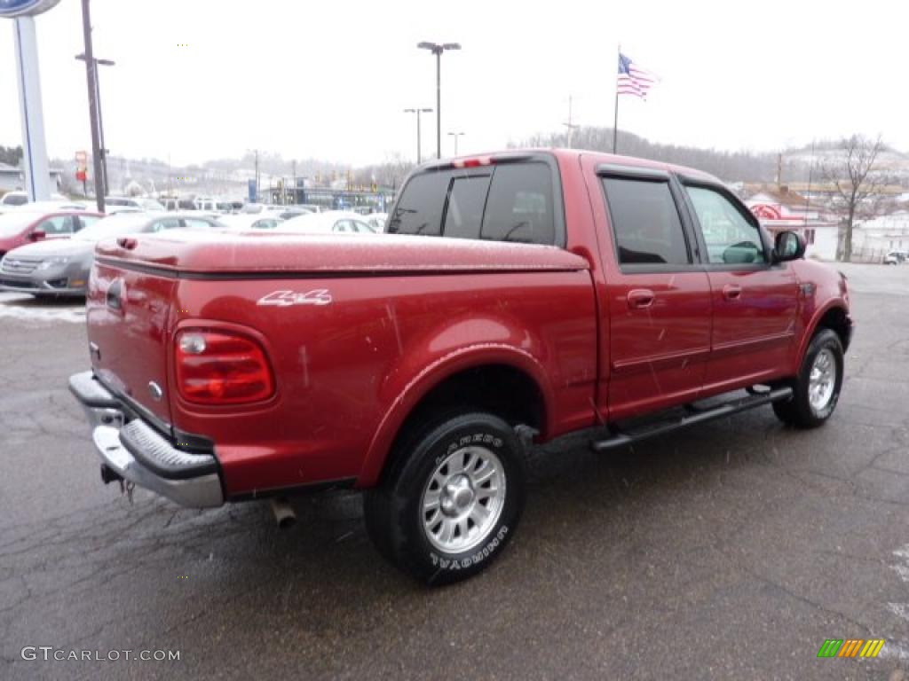 2002 F150 XLT SuperCrew 4x4 - Toreador Red Metallic / Medium Graphite photo #4