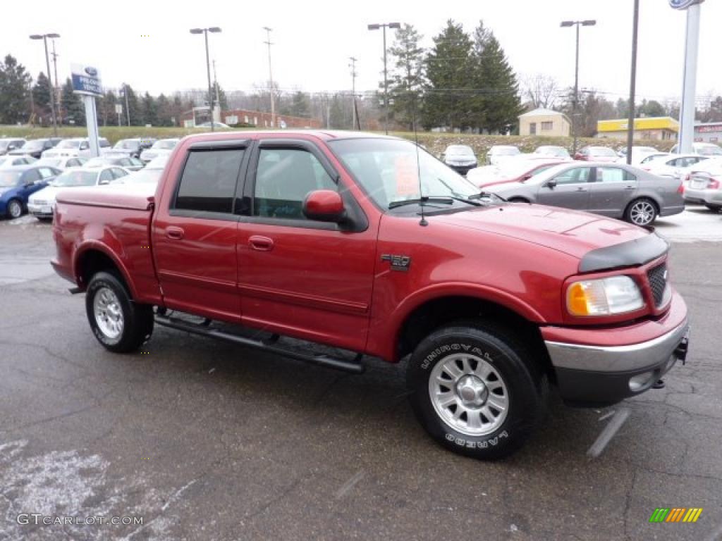 2002 F150 XLT SuperCrew 4x4 - Toreador Red Metallic / Medium Graphite photo #6