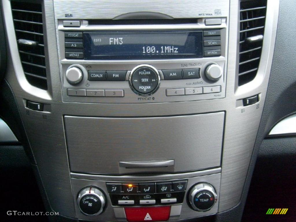 2011 Subaru Legacy 2.5i Premium Controls Photo #41319554