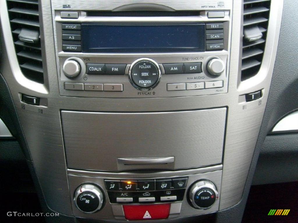 2010 Subaru Legacy 2.5i Premium Sedan Controls Photo #41320002