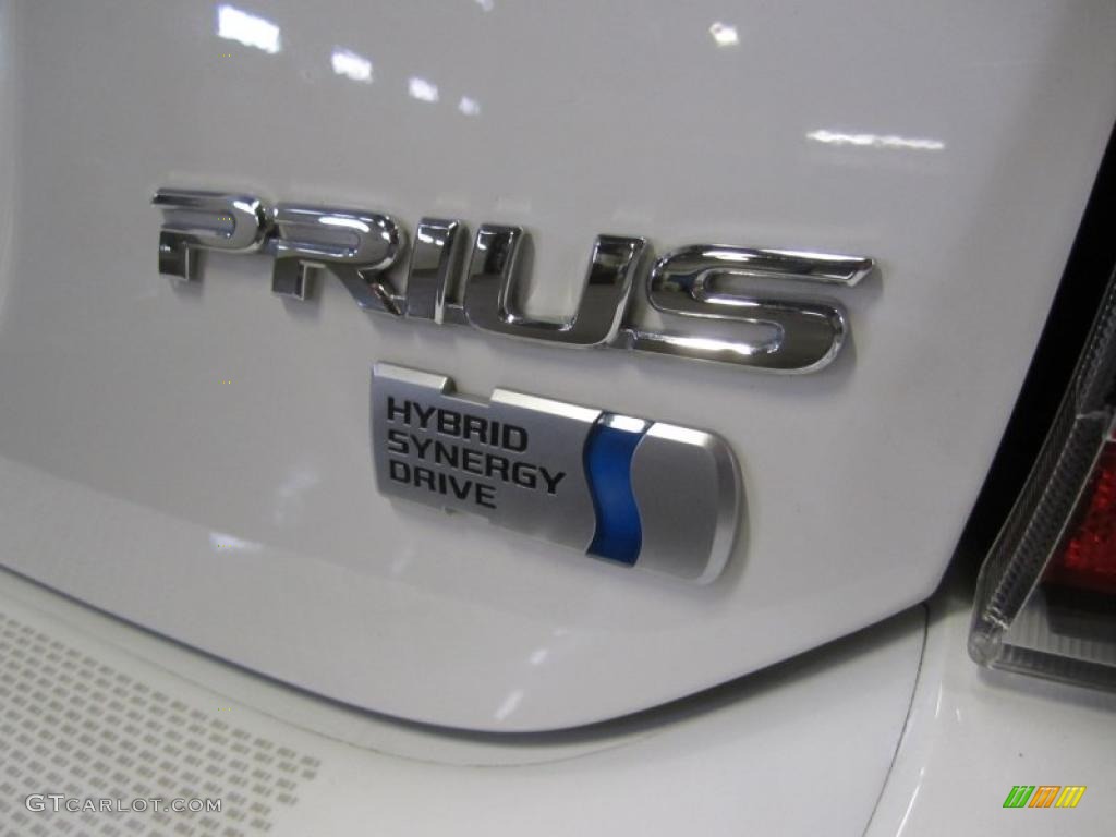 2006 Toyota Prius Hybrid Marks and Logos Photo #41321126