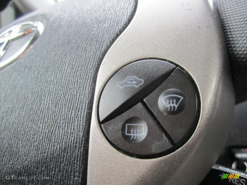 2006 Toyota Prius Hybrid Controls Photo #41321322