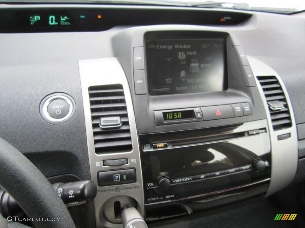 2006 Toyota Prius Hybrid Controls Photo #41321350
